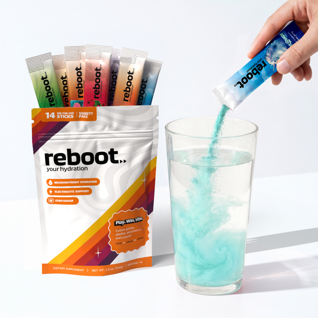 Hydration_Pouch_main_w_sticks_Glass_Ocean_Breezepng_1.png